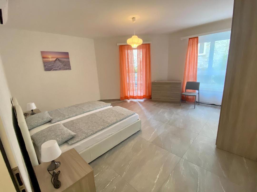 Appartamento Lungolago Локарно Экстерьер фото